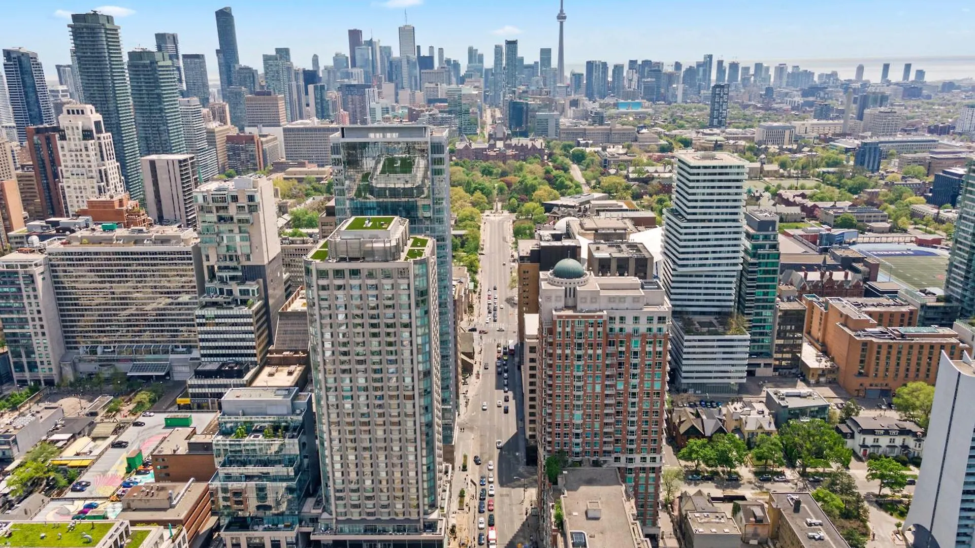 The Estate - Yorkville Toronto Apartment