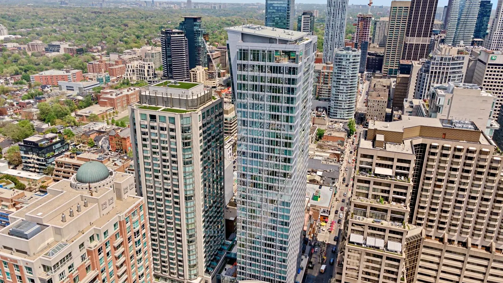 The Estate - Yorkville Toronto 0*,